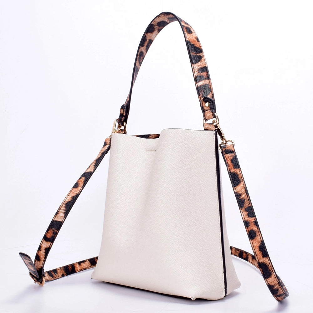 Queen of Hearts Grace Handbag Convertible Crossbody Bag