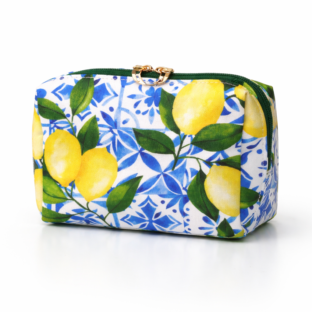 QUEEN OF HEARTS COSMETIC BAG IN MEDITERRANEAN LEMONS