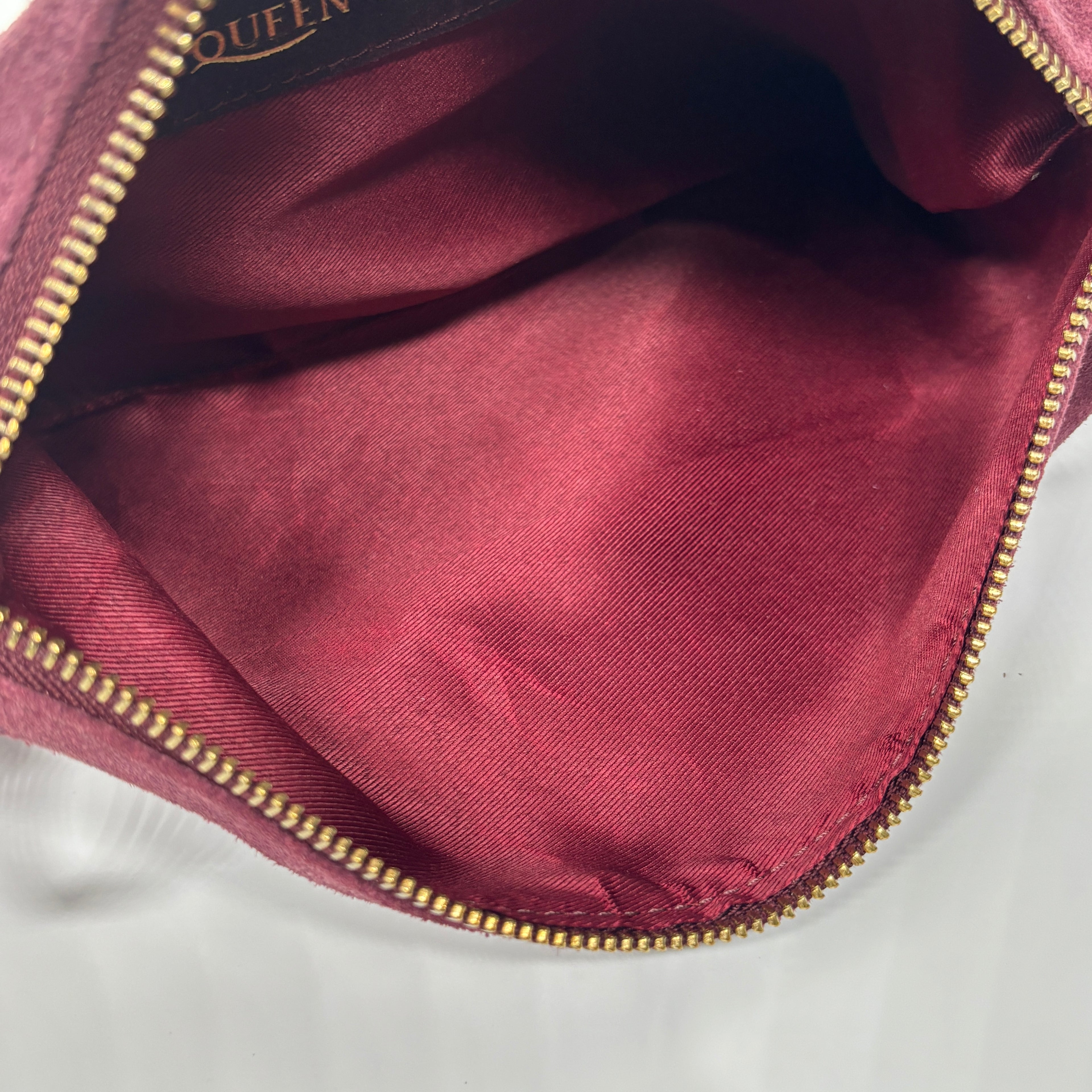 Queen of Hearts Suede Petite Rings Burgundy